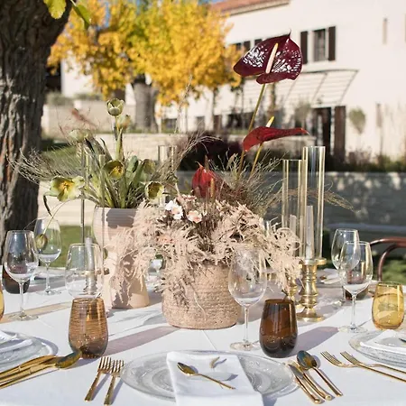 Stancija Baracija 度假居 乌马格