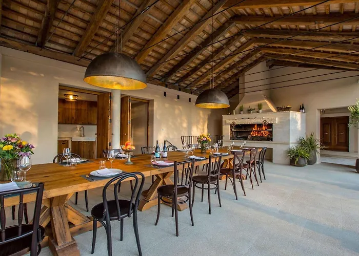 Stancija Baracija Holiday home *