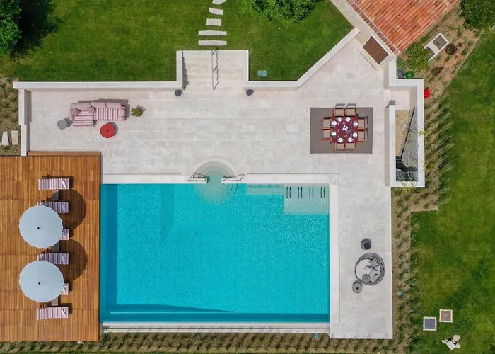 Holiday home Stancija Baracija